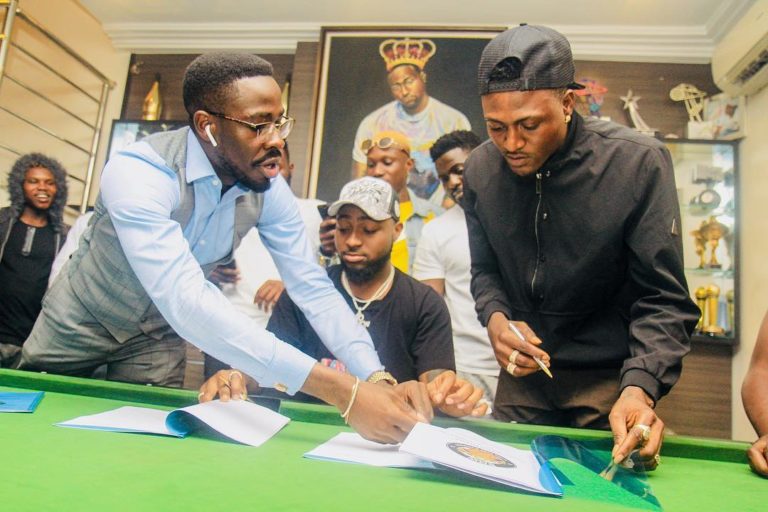 Davido signs New Artist Idowest to DMW